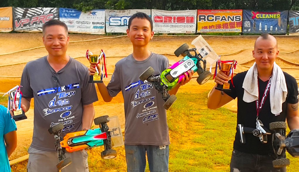 EP-Buggy-A-Main-podium